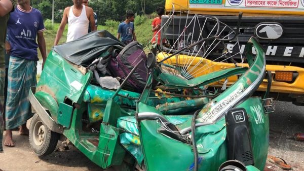 সিলেটের ওসমানীনগরে সড়কে ঝরল ৪ প্রাণ