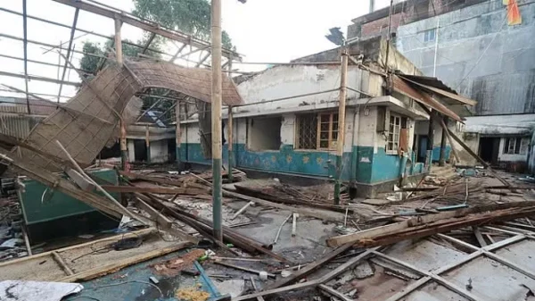 মিরপুরে রাড্ডা ক্লিনিকে হামলা-লুটপাট ও ভাঙচুর, গ্রেপ্তার ৪