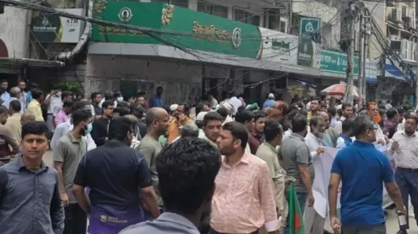 ইসলামী ব্যাংকের দুই পক্ষ মুখোমুখি, ফের কর্মসূচি সোমবার