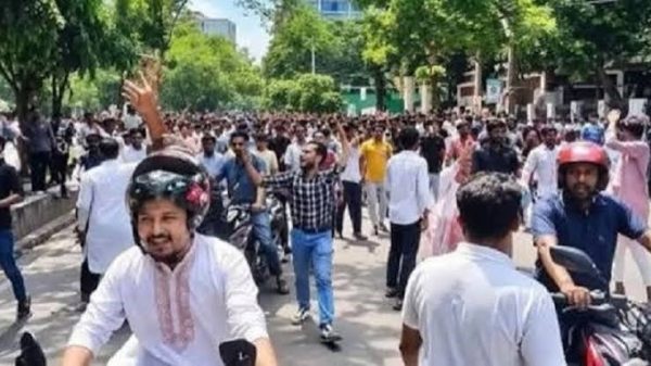 গুলশানে নিষিদ্ধ আওয়ামী লীগের মিছিল: আরও ৪০ জন গ্রেপ্তার